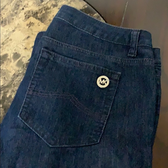 Jeans - Picture 2 of 4